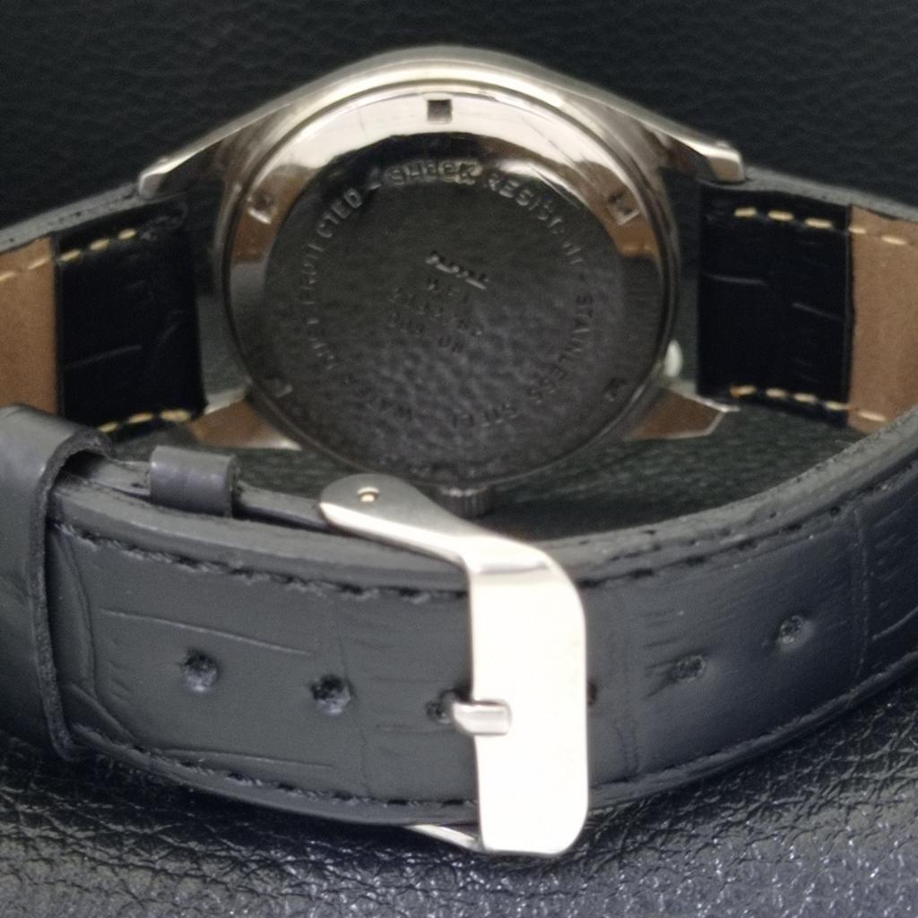 VINTAGE HMT JAWAN HAND-WINDING INDIAN MENS BLACK COLOR DIAL WATCH A700299-5 R202-a700299