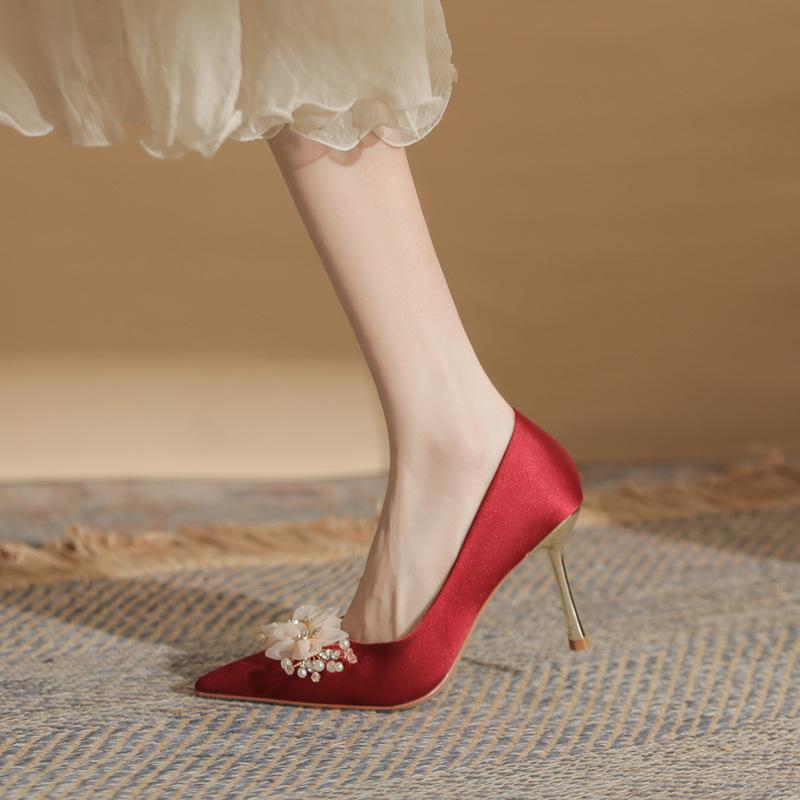 Champagne Satin Wedding Shoes Thin Heel Pointed Head Light Mouth Rhinestone Square Buckle High Heels Bride Bridesmaid Shoes