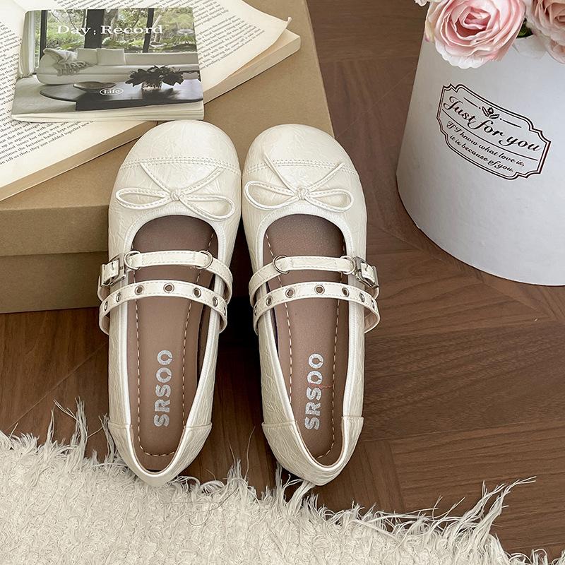 Fashion and Lightweight French Red Light Mouth Flat-soled Single Shoes Women's 2025 New Spring Skirt Mary Jane Shoes