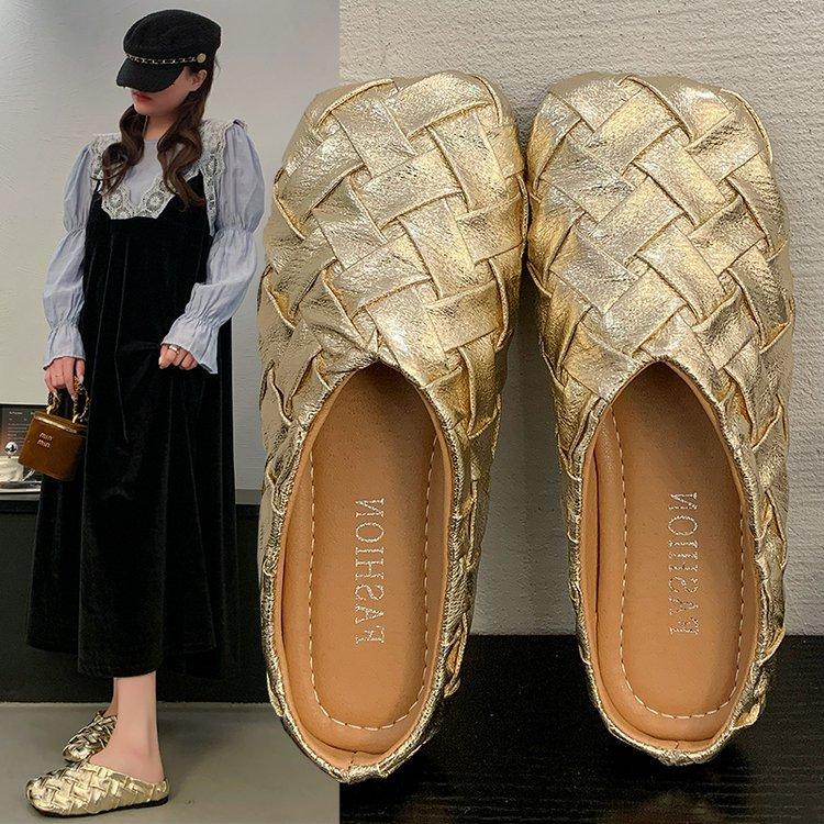 Flat-bottomed Temperament Baotou Half Slippers 2025 New Summer Shallow Mouth Small Fragrant Wind Folds One Word with Cool Slippers Versatile