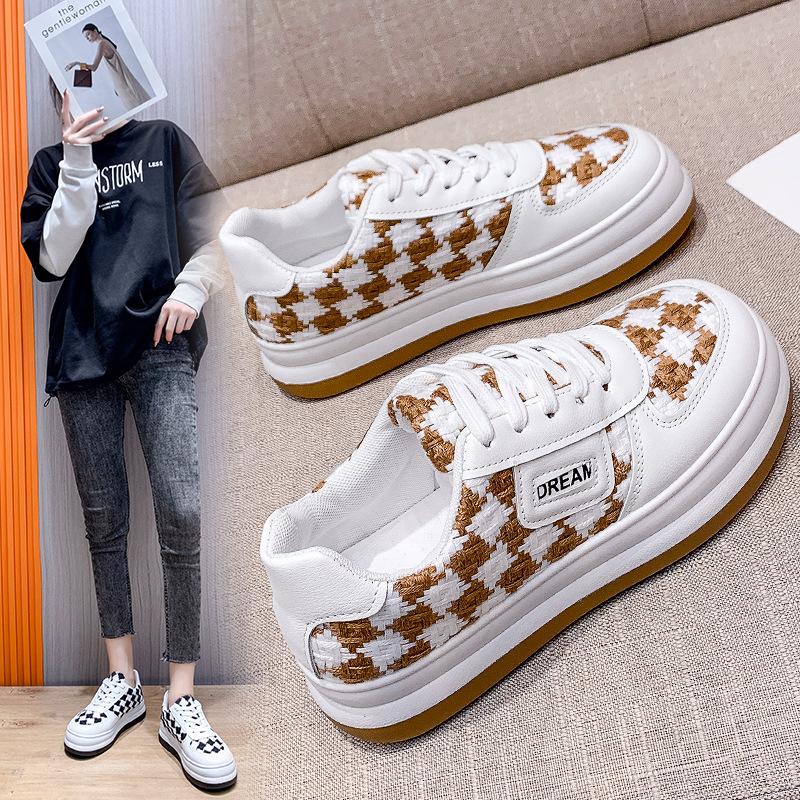 New Small White Shoes Women's Thick Sole Shoes All-match Big Toe Shoes Black Plaid Casual Sports Sneaker