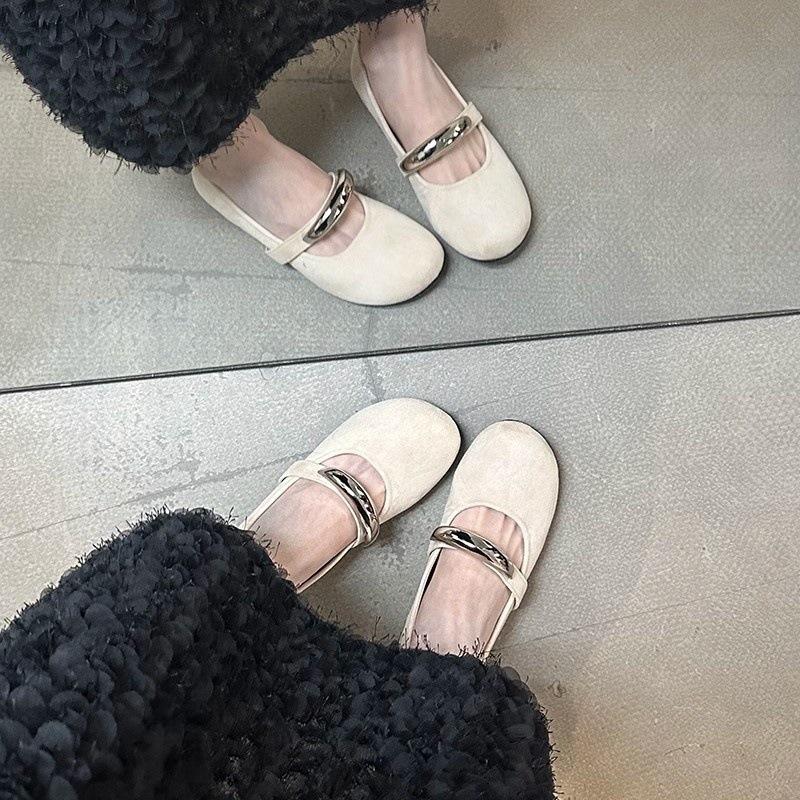 Inner Height Increase Mary Jane Shoes 2025 New Niche Design Metal Round Head Flat Shoes Evening Single Shoes
