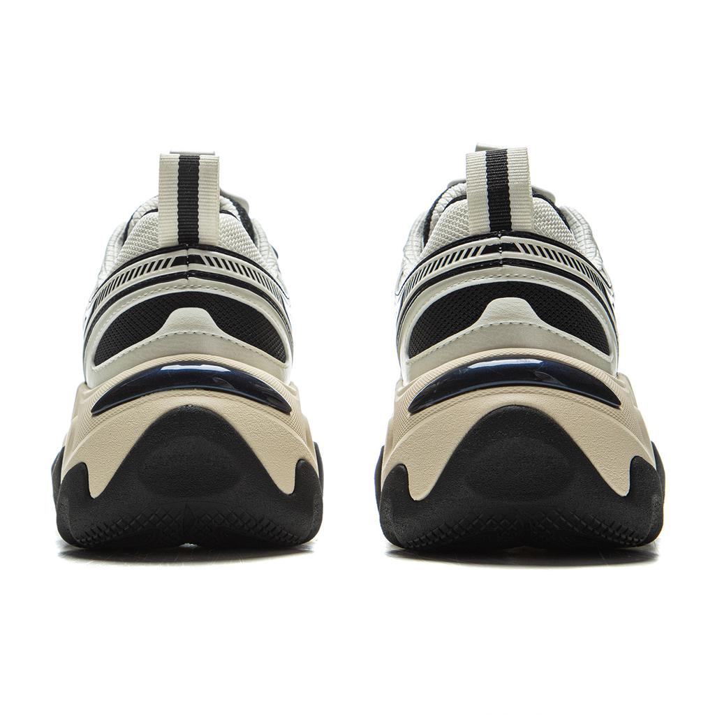 New LiNing Wear Resistant Slip Resistant Low Top Casual Shoes Women's Beige Black AZGV012-5