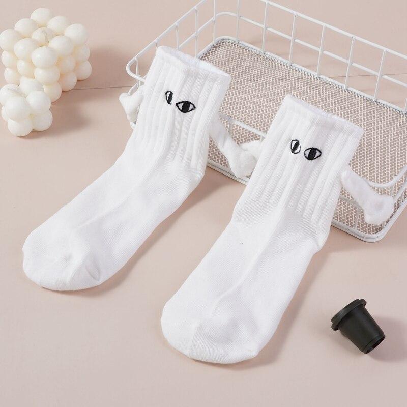 1 Pair Club Celebrity Couple Socks, Ins Fashion, Funny, Creative, Magnetic Attraction Hands, Black White, Cartoon Eyes, Couples Socks