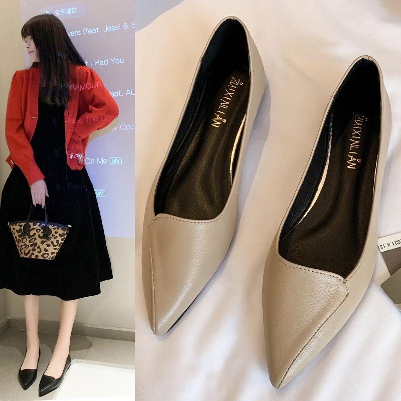 Spring and Autumn New Pointed Flat Bottom Fashion Foot Cover Professional Comfortable Single Shoes