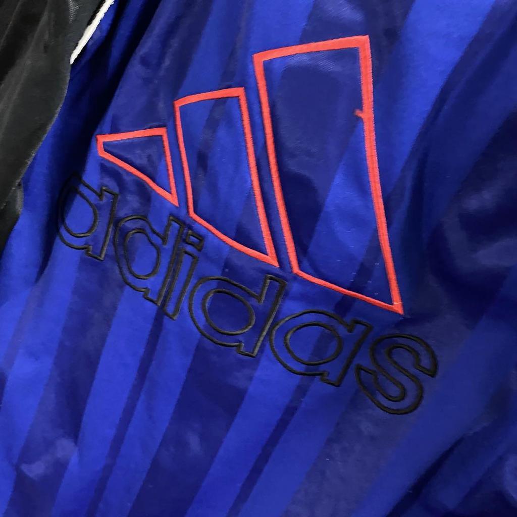 [USED] Adidas 90s Back Logo Track Jacket