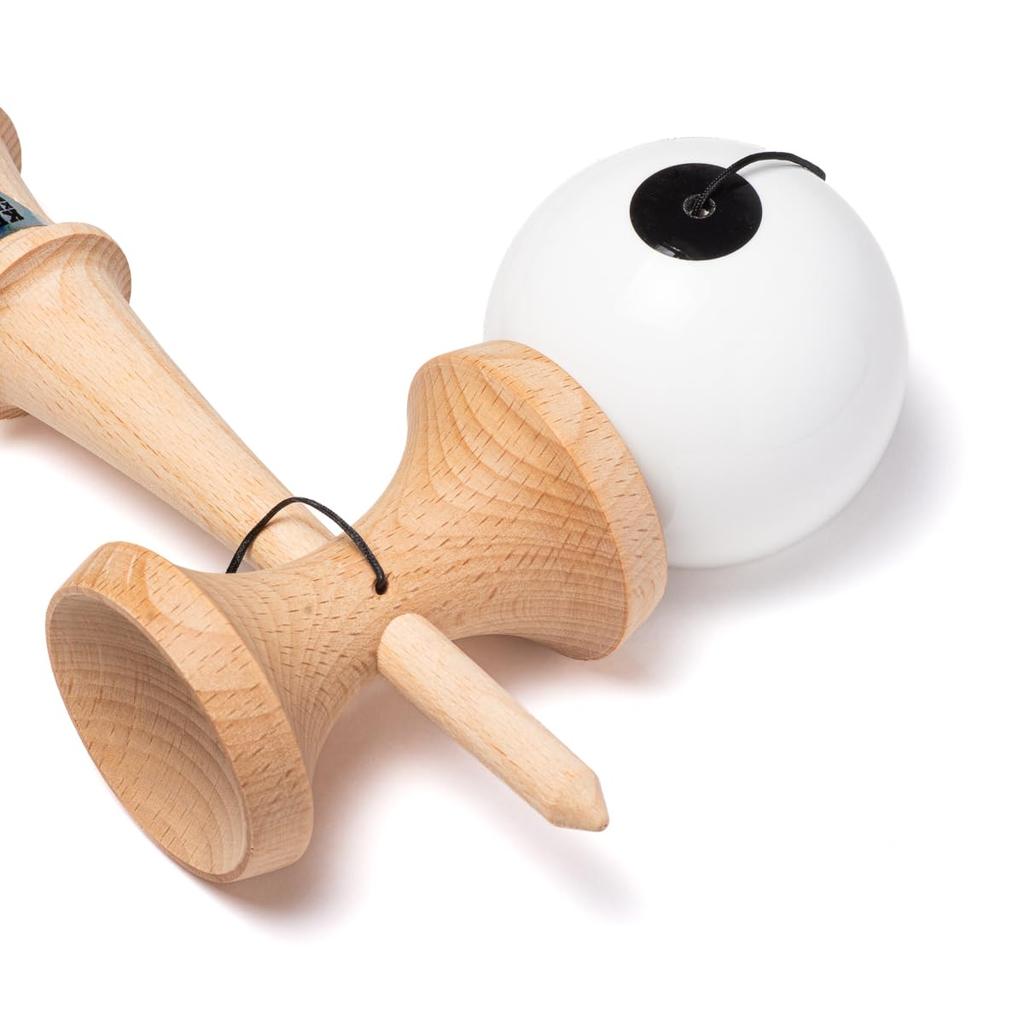 KROM POP Chrome Pop LOL Sticky Clear Kendama (White)