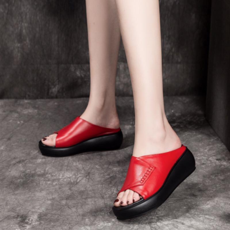 Fashion 2024 Summer New Fashion Solid Color Open Toe Women Slippers Wearing Thick Sole Slope Heel Comfortable Women's Shoes Outside