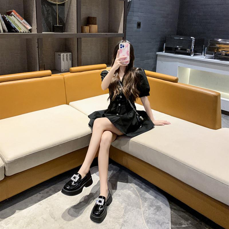 Spring New Women's Leather Shoes Korean Square Buckle Soft Bottom Shiny Patent Leather Rhinestone Leather Shoes