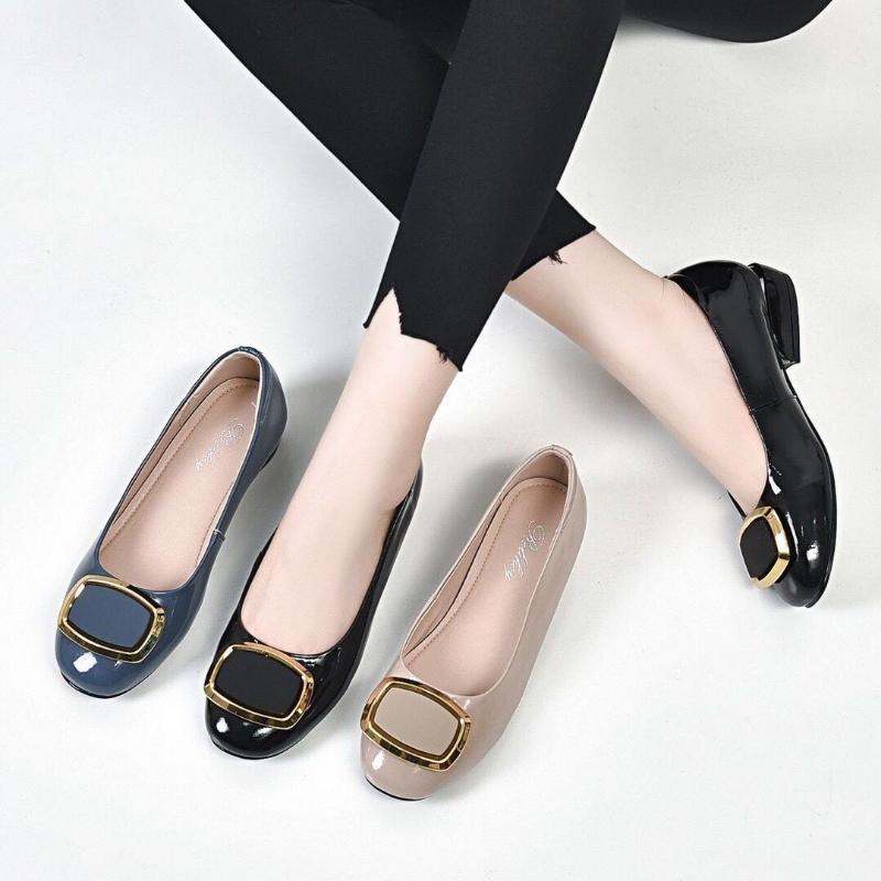 Women's Summer Large Size Low Heel Leather Single Shoes Office Ladies Spring Solid Color Casual Slip-on Shoes