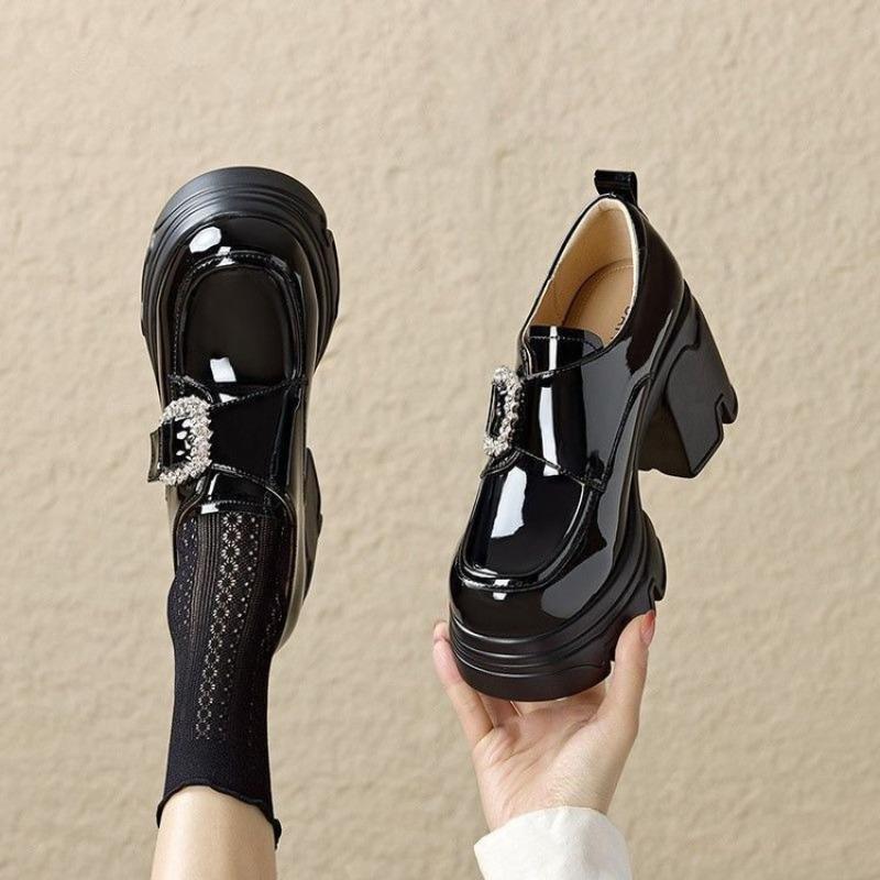 Простые, Модные и Универсальные Туфли для Одиноких Женщин