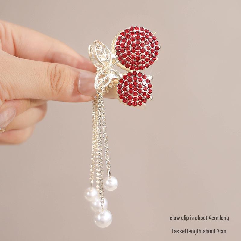 Elegant Metal Butterfly Hairpin with Tassel Pendant for Women, 2025 New Style