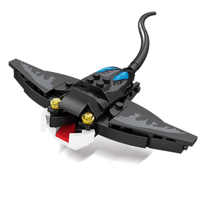 Underwater World Marine Animals Building Blocks Shark Crab Octopus Jellyfish Figures Model Building Blocks Bricks Children's Toy