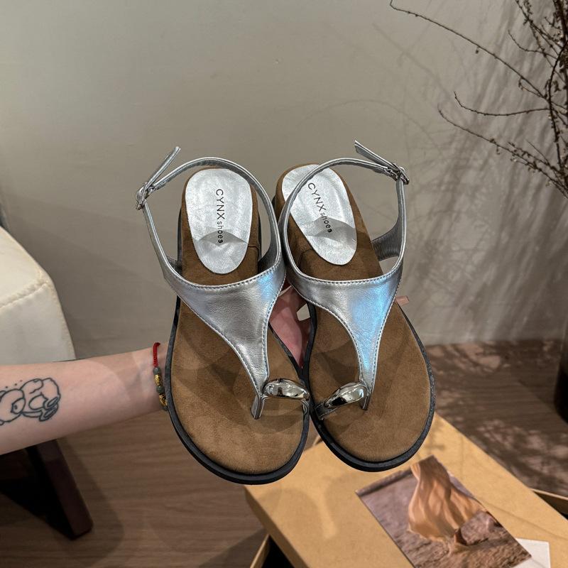 Fashion Metallic Thi Heel Thong Slip-On Roman Sandals Women Summer 2025 New Sle for Skirts Beach Sandals Faionable Korean Version