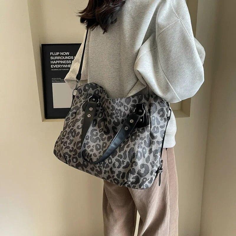 Leopard Pattern Shoulder Bags for Women PU Leather Female 2024 Winter Trend Winter Fashion Crossbody Bag Big Handbags