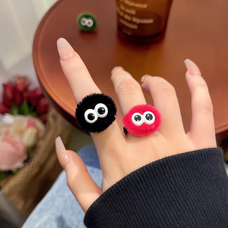 Adorable Coal Ball Plush Ring for Girlfriend - Cute and Fun Index Finger Accessory for Autumn and Winter