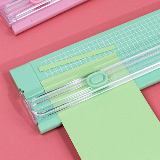 Paper Trimmer with Precise Graduation Portable Accurate A4 Two-way Cutting Scrapbook Trimmer