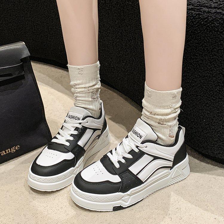 Thick Baseplate Shoes Women's 2024 Autumn New Black and White Student Lace-up Casual Shoes Round Head Sports Shoes Women