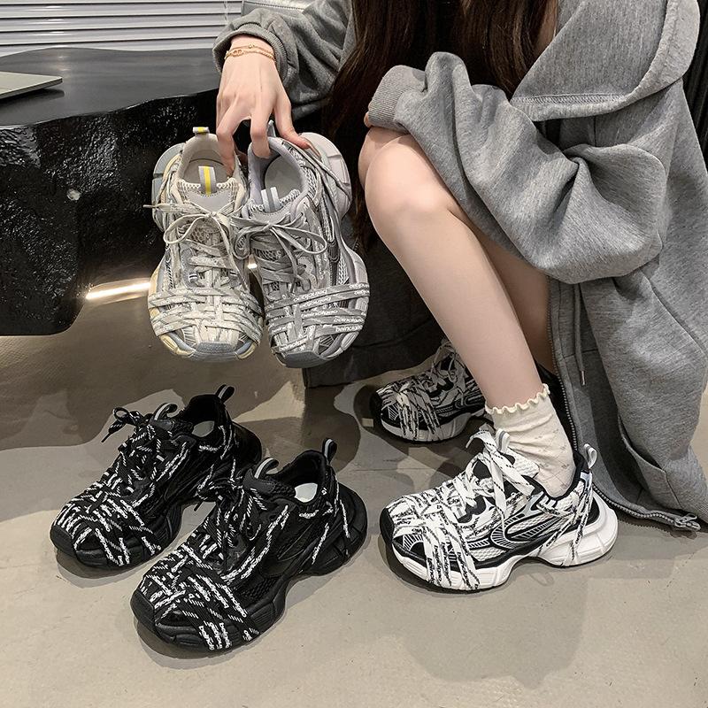 Popular 2025 Summer New Fashion Versatile Niche Thick-soled Muffin Shoes Straps Breathable Sports Casual Shoes Dad Shoes