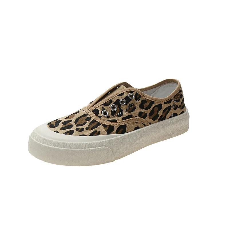 Canvas Shoes Women New Fashion Sneakers Leopard Print Slip-on Woman Vulcanized Flat Casual Loafers Ladies