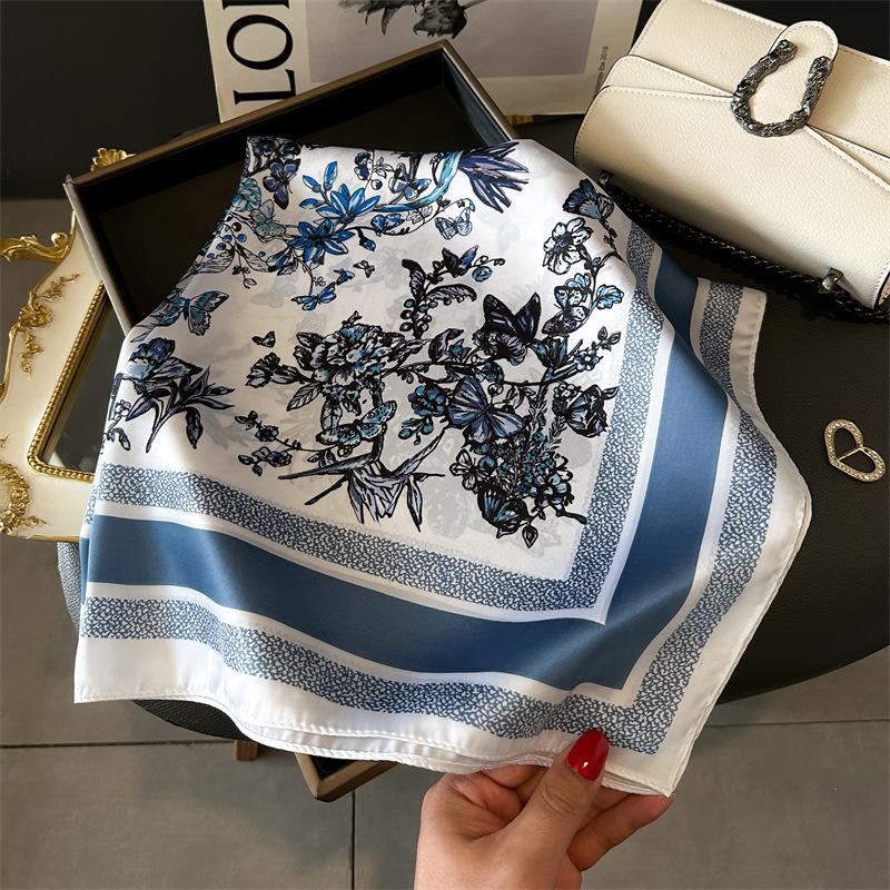 70 * 70cm New Silk Small Square Scarf For Women'S Neck Protection Professional Scarf Versatile Hair Tie Headscarf Scarf