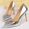 Fashion Women's 7 Cm 10 Cm Patent Leather Flowers Women Pumps Sexy Pointed Toe Thin Low Heels Wedding Elegant Party Shoes Zapatos Mujer