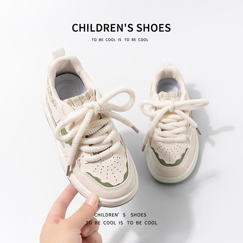Korean Version of Women's Shoes Platform White Shoes 2025 Spring New Versatile Small Fragrant Casual Board Shoes Original Star Shoes