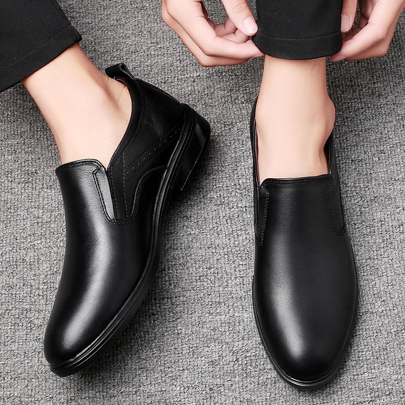 Business Formal Slip-On Leather Shoes Men's Casual Black Wedding Shoes Dress Fashion Oxford Shoes Pointed Office Shoes