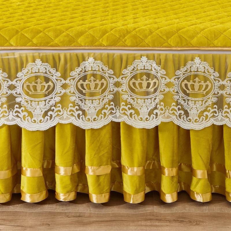 3pcs of Thickened Autumn and Winter Lace Bed Skirt, Crystal Velvet Bed Skirt Lace Bed Cover, Soft and Comfortable, Bedroom and Guest Room Bedding