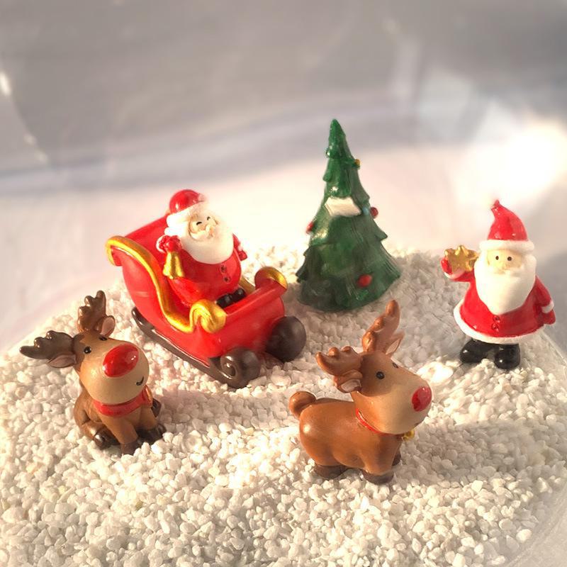 Resin Christmas Ornaments: Santa Claus & Elk Micro Landscape Decorations for Aquarium & New Year