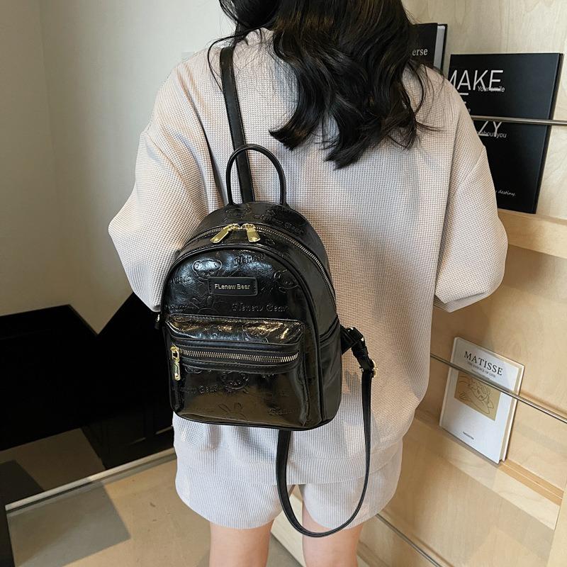 Fashion Travel Small Bag Women's New Versatile Student Backpack Backpack After Going To Work