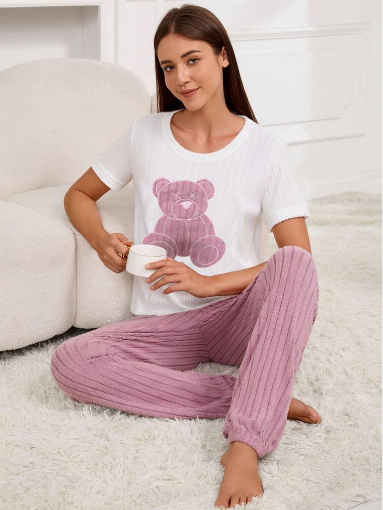 "Women's Autumn Sweet Love Pajama Set: Round Neck, Short Sleeve & Trousers - Comfy 2-Piece Homewear"