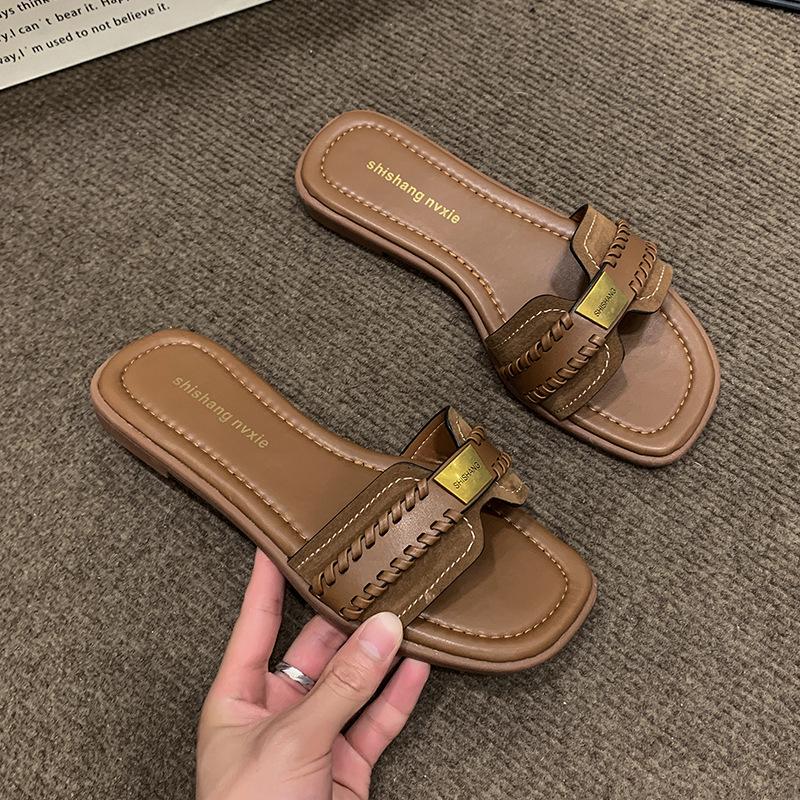 Sandals Outside Slippers Women's 2025 New Summer Women's Shoes Niche Design Sense One-word Flat Shoes