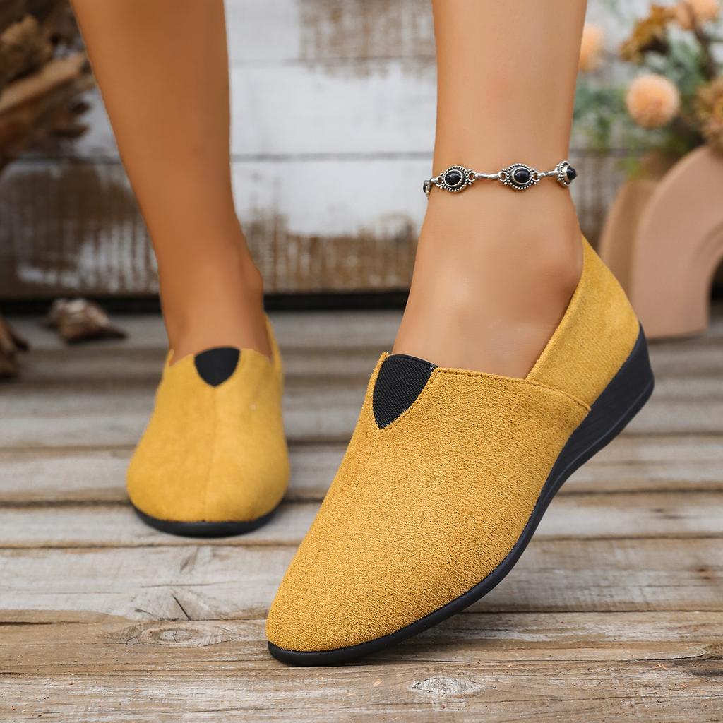 Fashion 2025 Summer Trend Women Flats Shoes Breathable Casual Loafers Fashionable Old Cloth Round Toe Sneakers Women Zapatos De Mujer