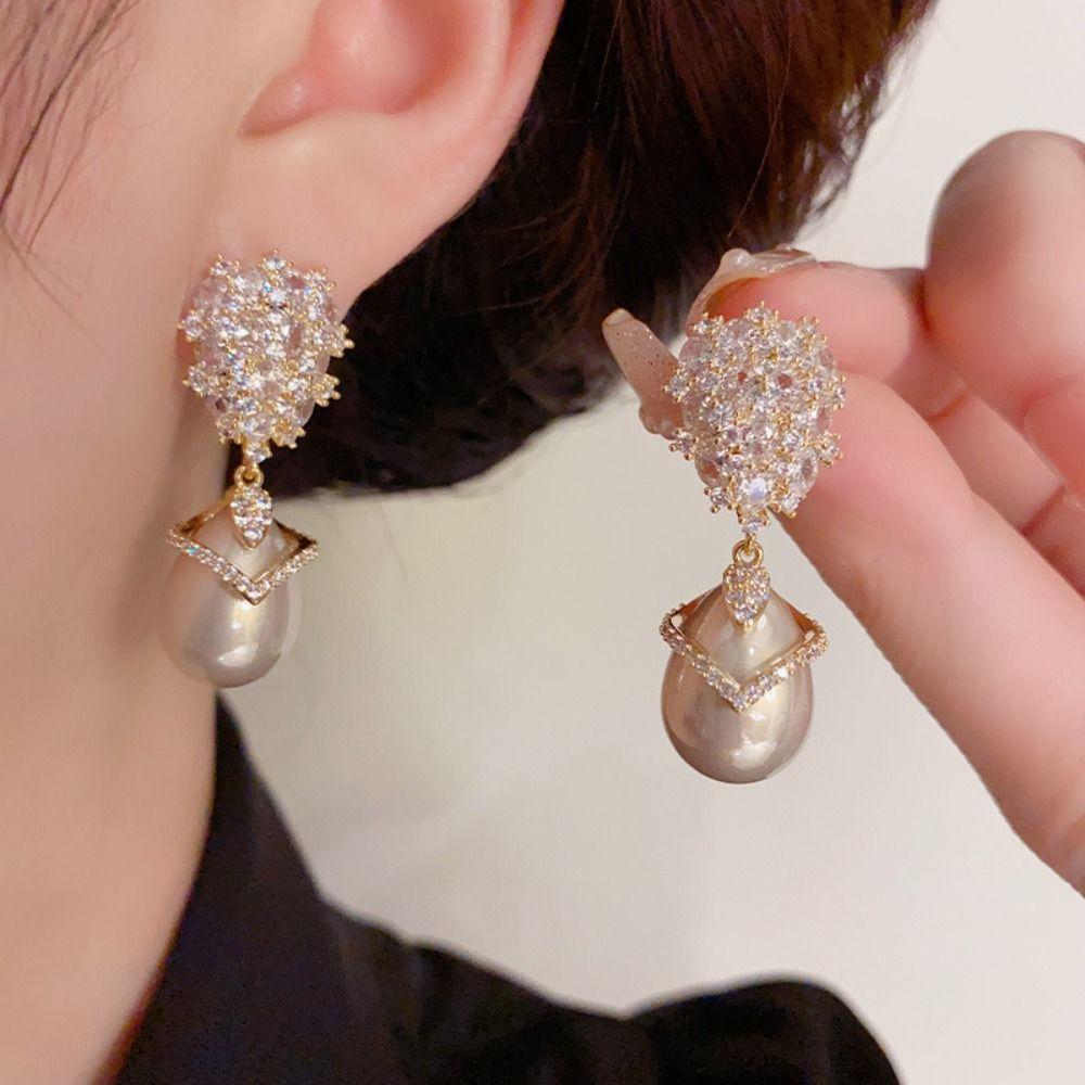 Elegant Rhinestone Drop Earrings Pearl Vintage Long Earrings Crystal Stud Earrings Girls Gift