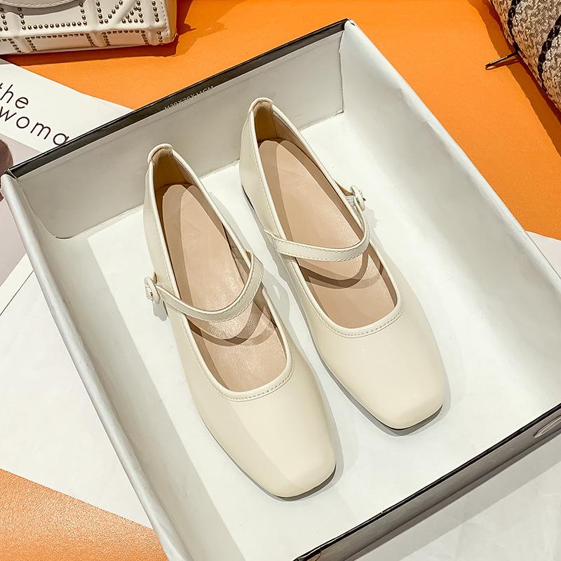 Fashion Red Little Leather Shoes for Women 2025 Spring Autumn Shallow Mouth Square Head Pumps Low Heel One Word Straw Mary Jane Shoes