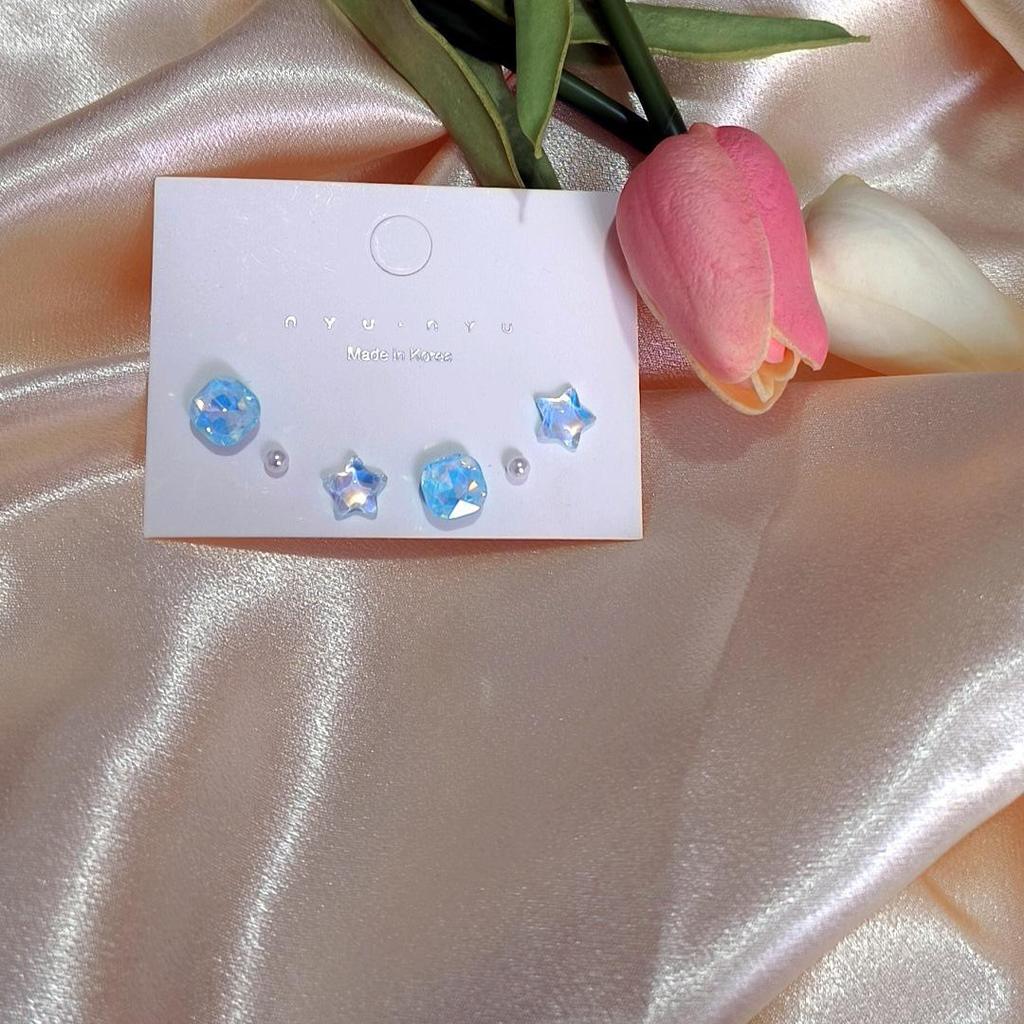 Trendy Mini Shiny Earrings Set for Women - Versatile, Clear Design