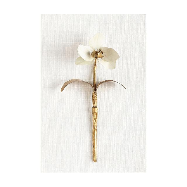 Art Golden Leaves Flowers White Flowers Gold Tulip Decorative Paintings Modern Bedroom Hanging Paintings Canvas Wall Art