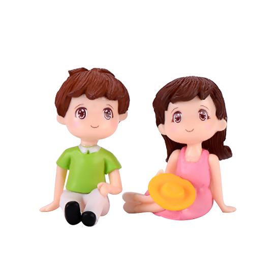 2Pcs Mini Girl Boy Sit Down Look Up Model Figurine Landscape Ornament DIY Decor