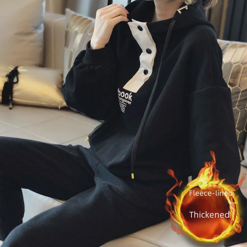 Trendy Oversized Women's Two-Piece Suit: Velvet-Lined Hoodie & Harem Pants - Perfect for Fall & Winter.