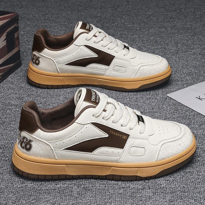 Fashion Men's Fashion Sneakers 2025 New Retro Comfortable Outdoor Skateboard Shoes Platform Lace Up Male Running Casual Sports Shoes