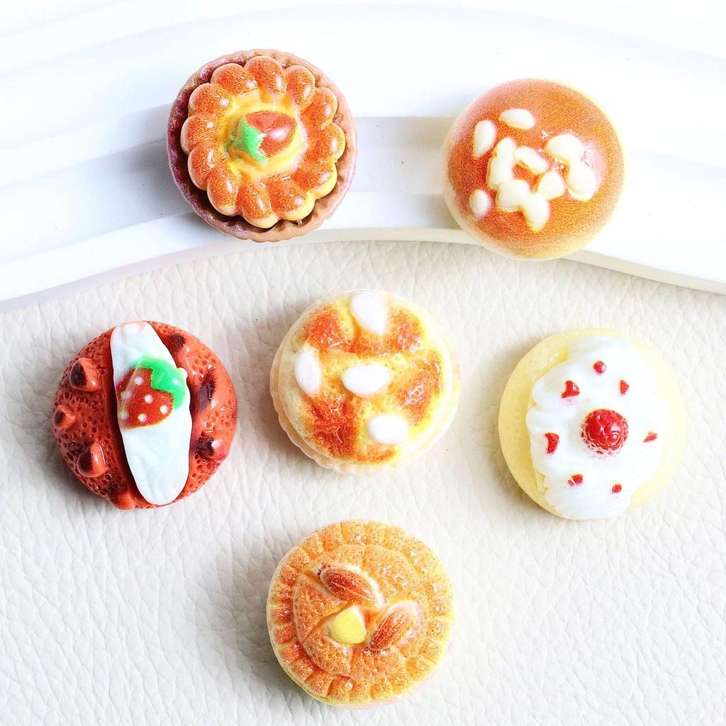 DIY Simulation Cake & Bread Miniature Play Set: Cream Glue, Keychain, Pendant & Hairpin Accessories
