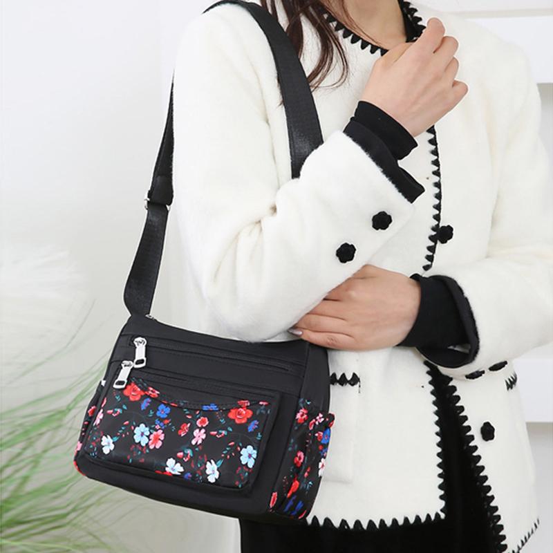 Fashion New Middle-aged Mother Bag Large-capacity Printed Multi-layer Shoulder Bag Lightweight Casual Joker Lady Crossbody Bag