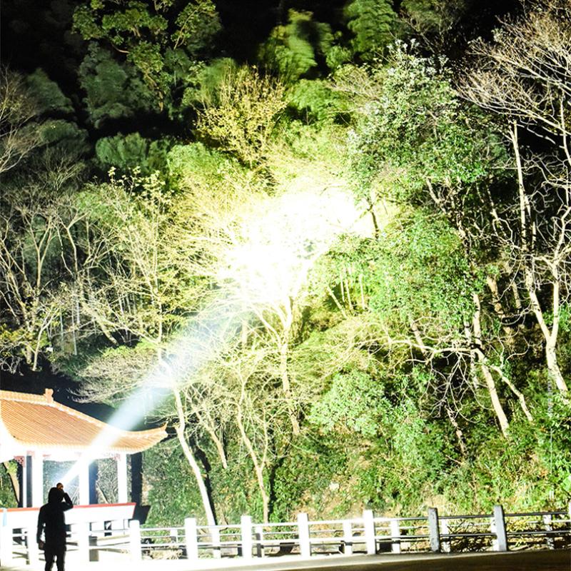 Ultra Bright XHP70.2/XHP50 LED Flashlight 18650/26650 Rechargeable Flashlights Waterproof Torch Tactical Flashlight Super Bright