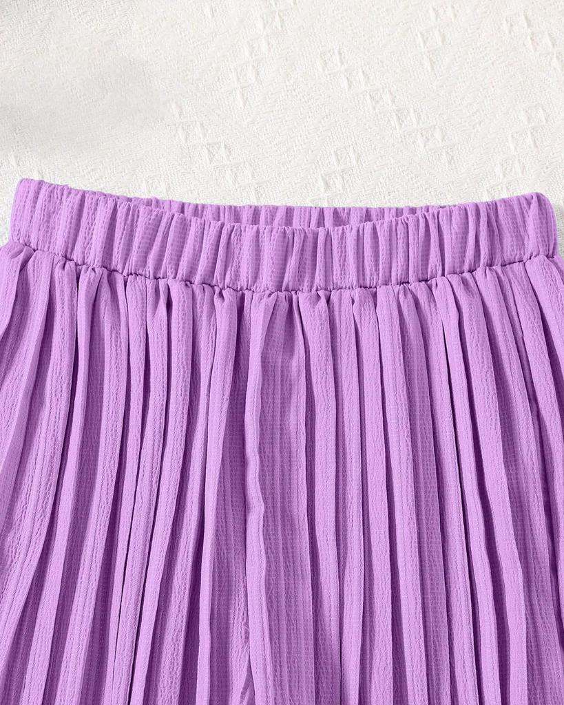 Летние костюмы для девочек: Стильные подтяжки с блузкой с оборками и плиссированными брюками — тренд детской моды 2024 года