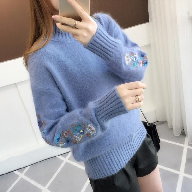 Autumn Winter Woman Sweaters Turtleneck Sweater Female Slim Pullover Jumper Embroidery Knitted Sweater Fashion Casual Top