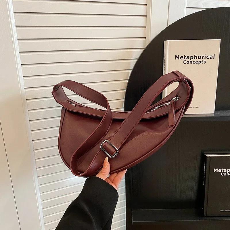 PU Zipper Bags for Women New Hot Sale Casual Fashion Shoulder Bag Solid Saddle Crossbody Bags Shoulder Bags Bandolier