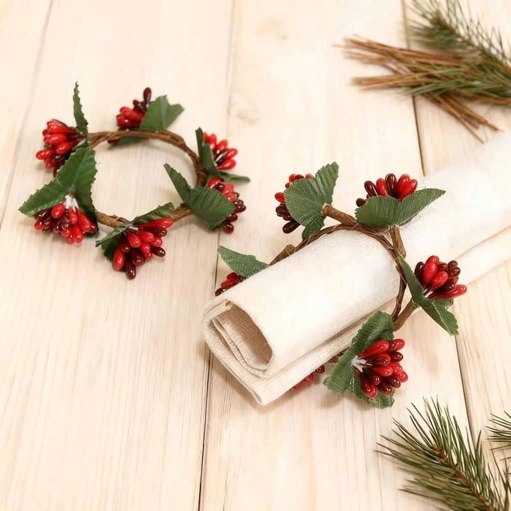 Rings, Red Berry Wreaths, Christmas Decoration Needle Napkin Rings