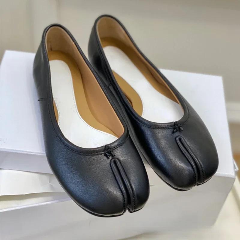 Designer Split Toe Flat Mule Pumps Women Ninjas Casual Soft Sole Loafers Fall Retro Comfy Fashions Ballet Shoes Mary Jane Pumps