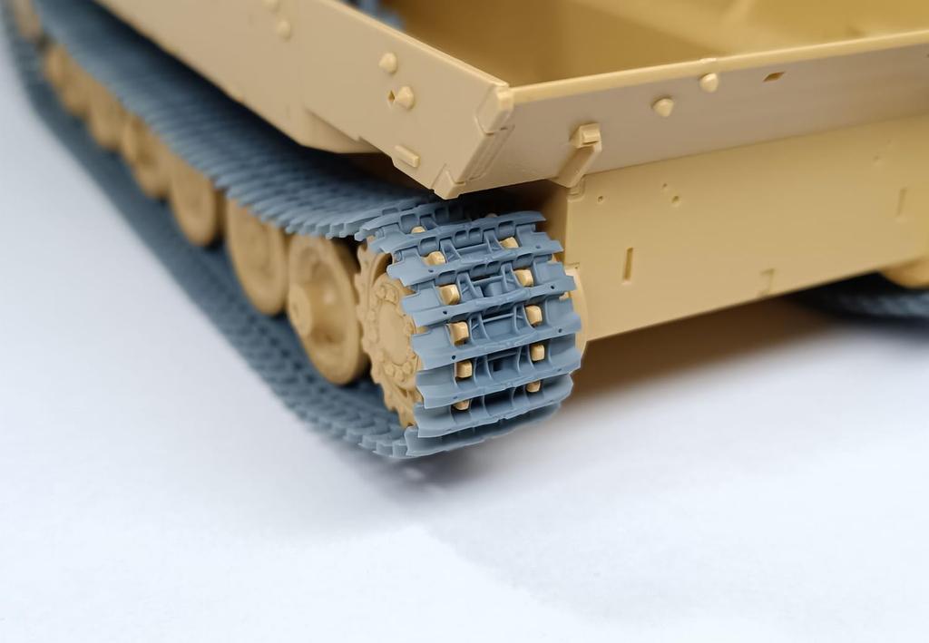 Panzerwerk Design Elephant Movable Track Plastic Model Parts WR35072 1/35